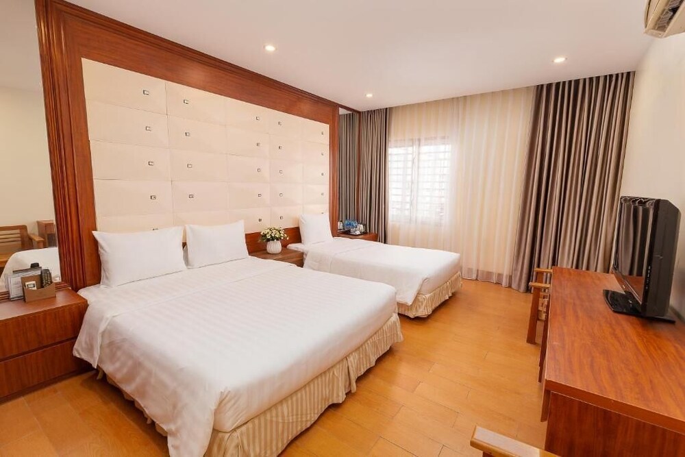 Photo - Khách sạn Thế Kỷ Mới