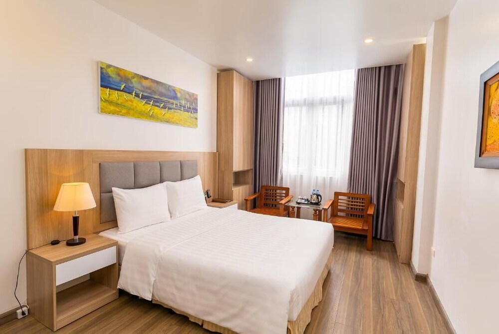 Photo - Khách sạn Thế Kỷ Mới