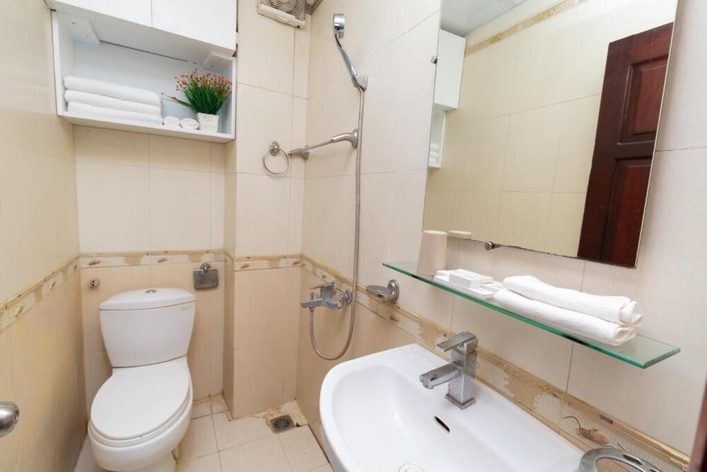 Photo - Khách sạn Thế Kỷ Mới