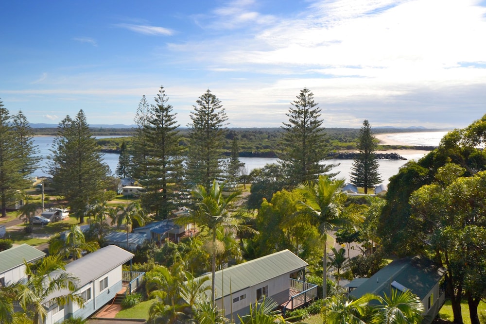 Headlands 9, 1 Clarence Street,