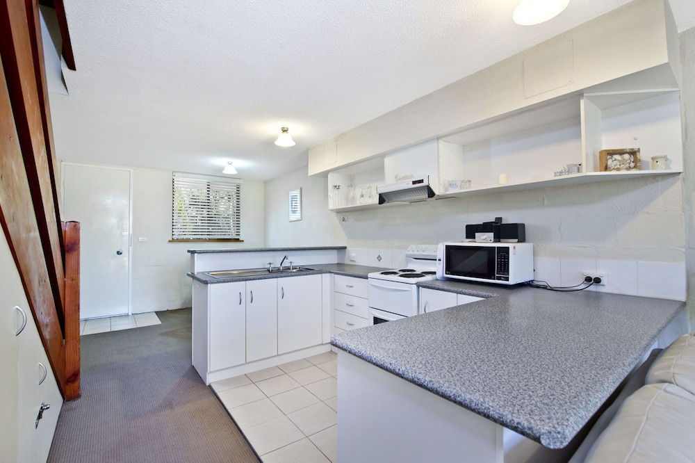 Ocean Terrace 6, 67 Pacific Drive,