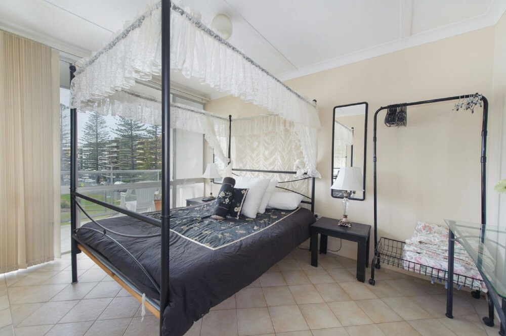 Ocean Court 8, 13 Lord Street,