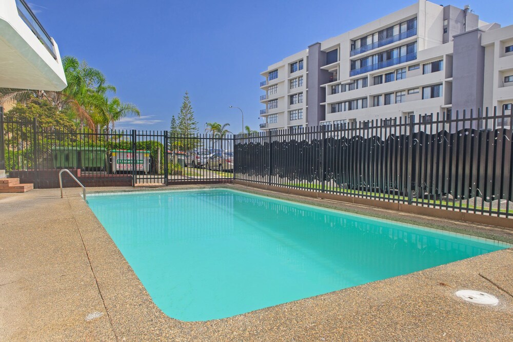 Macquarie Towers 17, 1 Waugh Street,