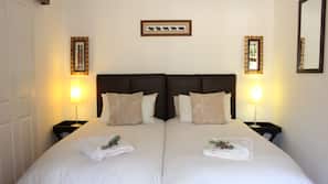 1 bedroom, linens, wheelchair access