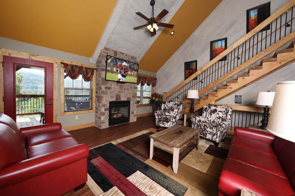 Above It All 302 4 Bedroom Cabin In Gatlinburg Pigeon Forge