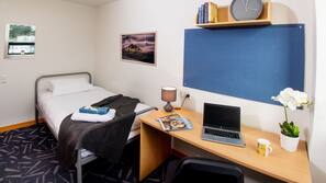 Desk, free WiFi, linens
