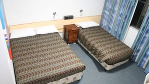 Premium bedding, desk, linens, wheelchair access