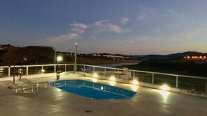 Piscina externa