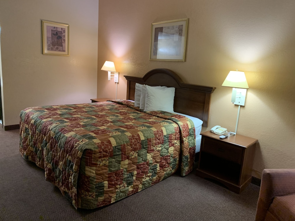 Owensville Motor Inn in Owensville Best Rates & Deals on Orbitz