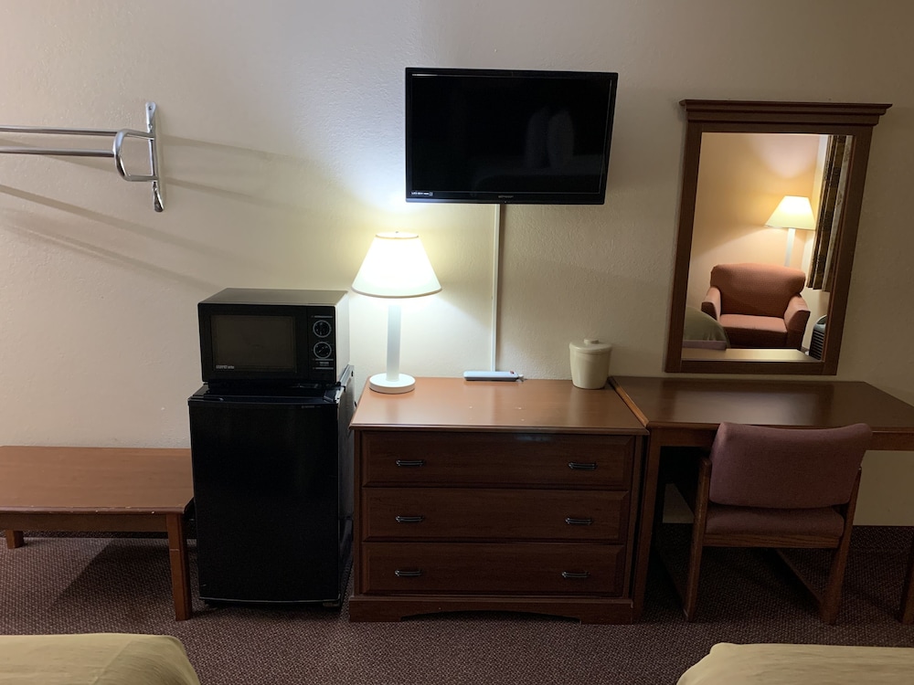 Owensville Motor Inn Reviews, Photos & Rates