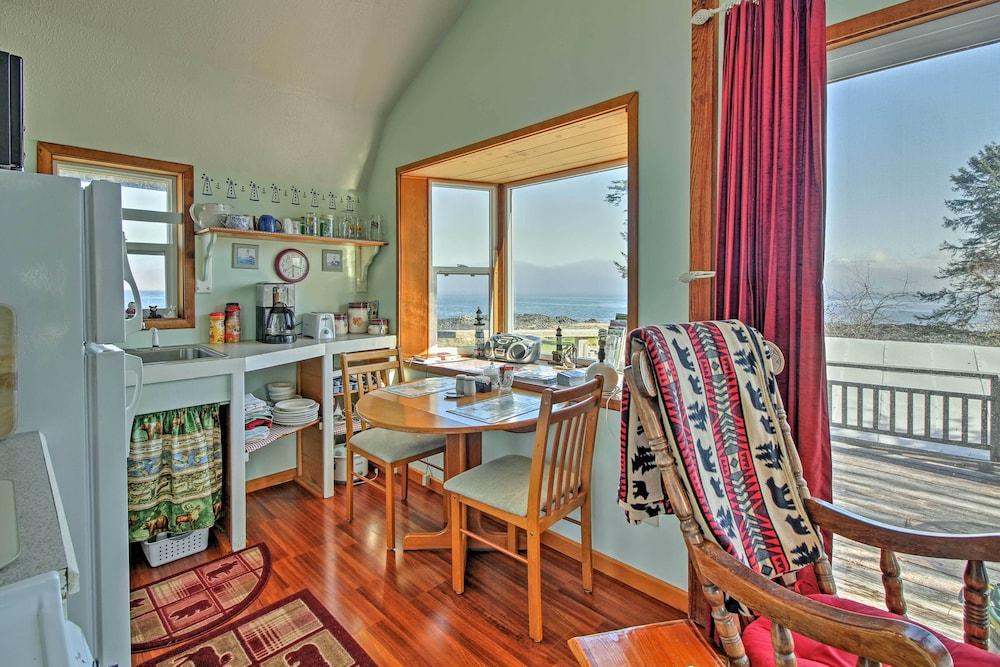 'A Room with a View' Outdoorsman's Paradise on PoW