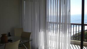 2 quartos, ferros/tábuas de passar roupa
