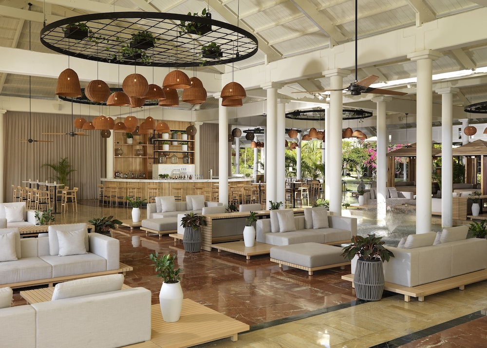 Melia Caribe Beach Resort All Inclusive In Punta Cana Hotel Rates Reviews On Orbitz