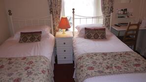 Iron/ironing board, free WiFi, linens