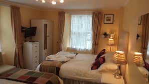 Iron/ironing board, free WiFi, linens