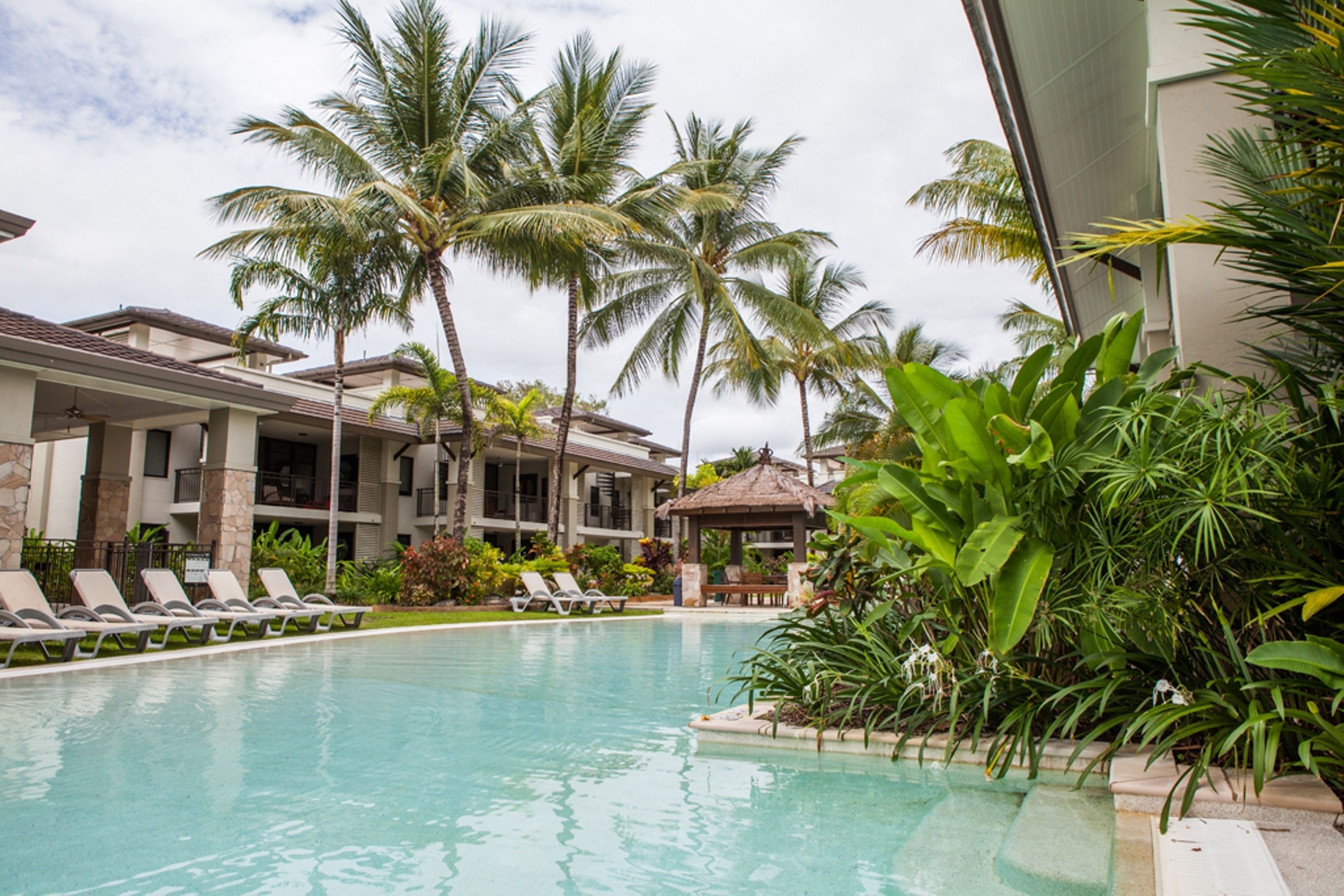 Sea Temple - 131 Luxury Swimout