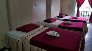 Free WiFi, linens