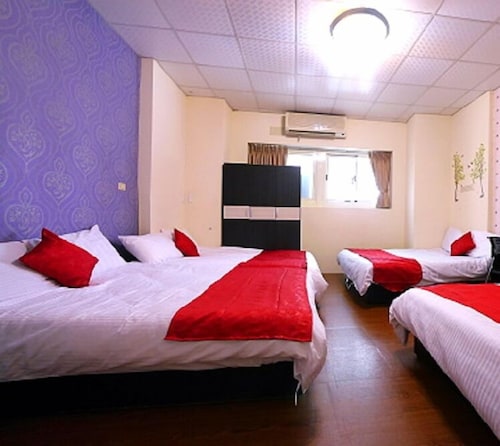 Promo [80% Off] Taichung Feng Chia House New As 303 Taiwan | E Hotel