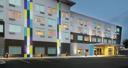 Tru by Hilton Harbison Columbia