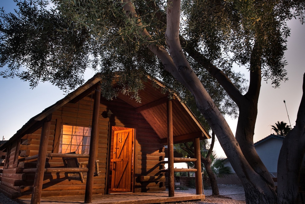 Arizona Oasis Rustic Cabin Rental Sleeps 4 in Ehrenberg, United States