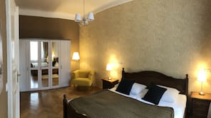 1 bedroom, hypo-allergenic bedding, down duvet, minibar