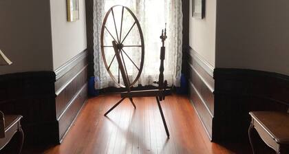 Grand Gables Inn Bed & Breakfast