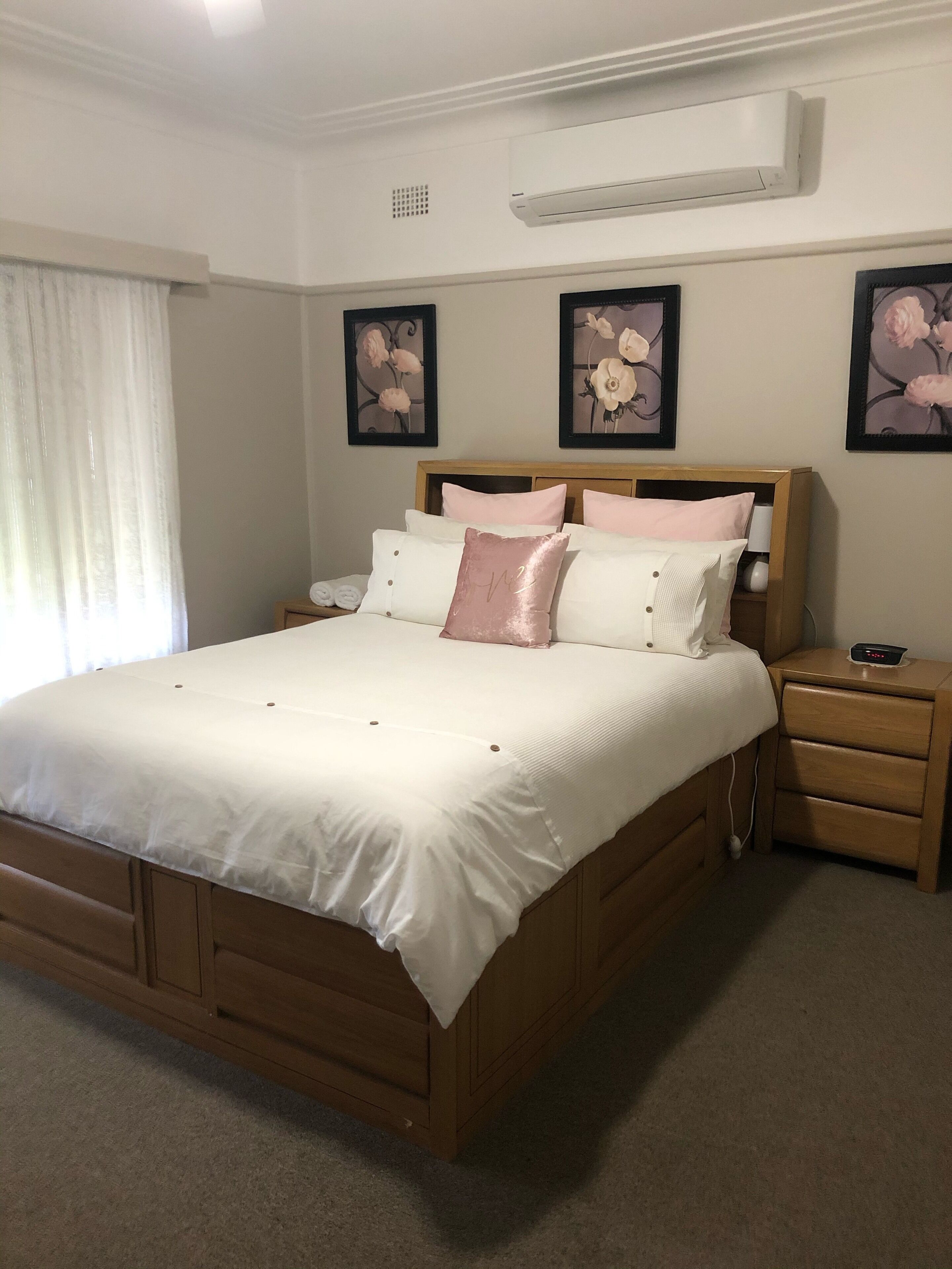 Lisian's - Self Contained Cottage