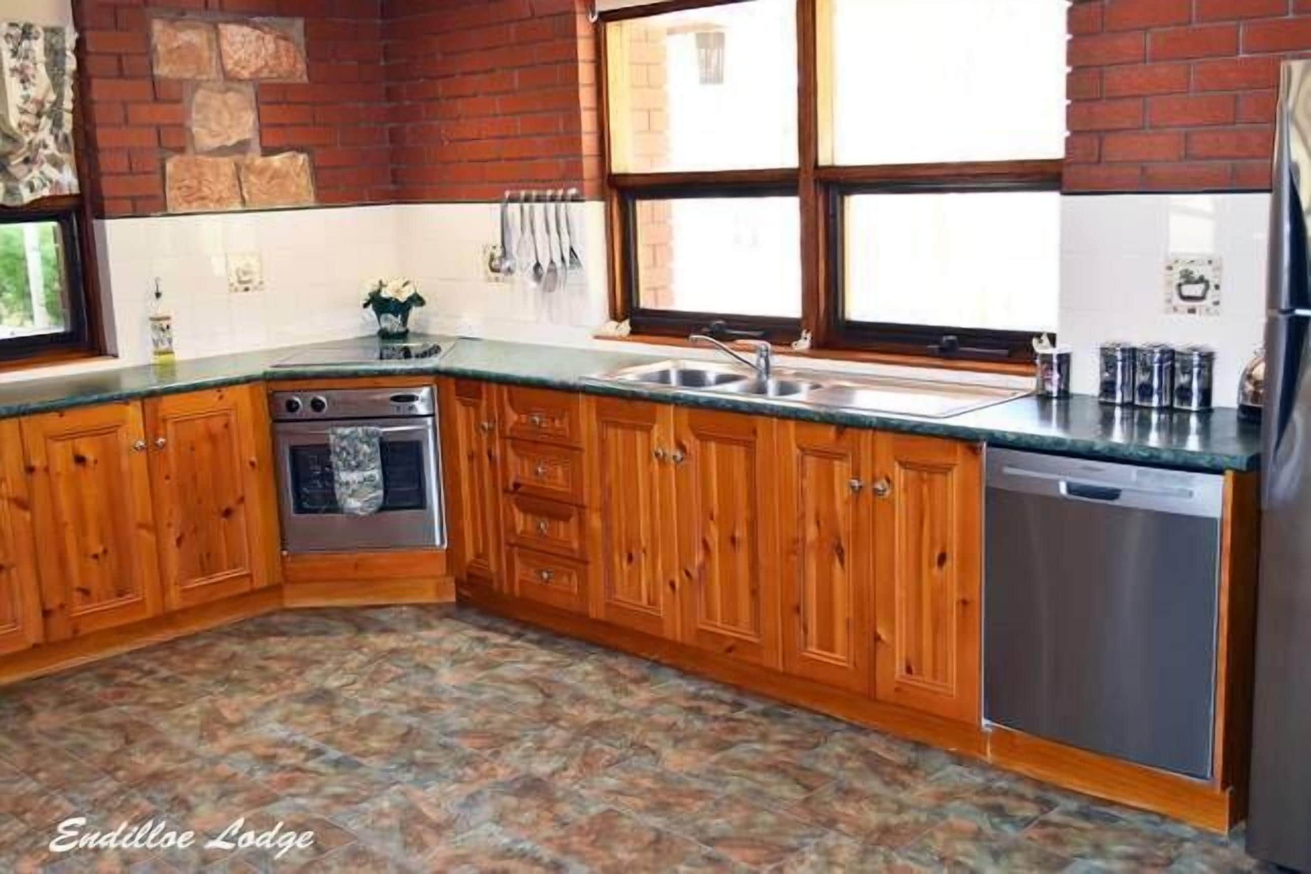 Endilloe Lodge B & B