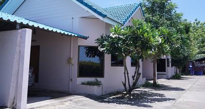 Baan Kieng Dao Resort