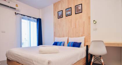 The Cozy Hotel