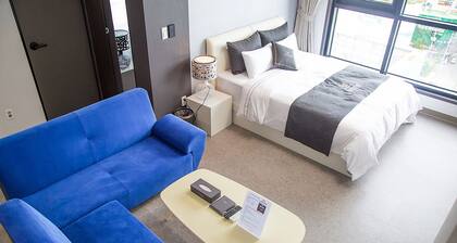 Shine Hotel