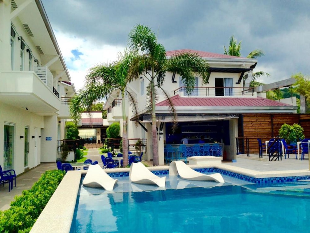 Icove Beach Hotel In Olongapo Hotel Rates Reviews On Orbitz