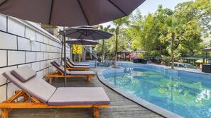 Indoor pool, outdoor pool