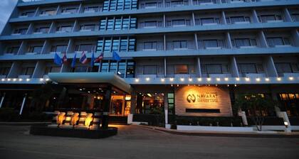 Navarat Heritage Hotel