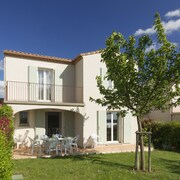 Saint Laurent De La Cabrerisse Holiday Homes From Rp1 250 669 Search Top Rental Houses In Saint Laurent De La Cabrerisse Expedia Co Id