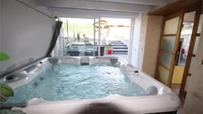 Indoor spa bath