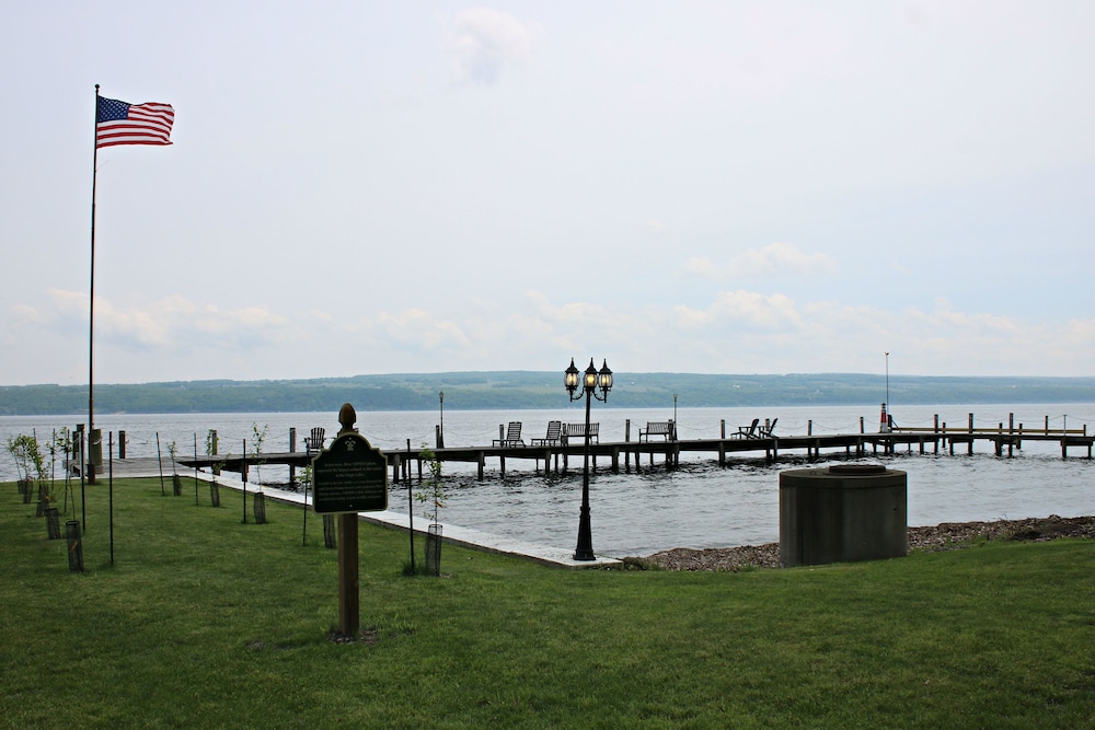 Plum Point Lodge in Himrod Best Rates & Deals on Orbitz