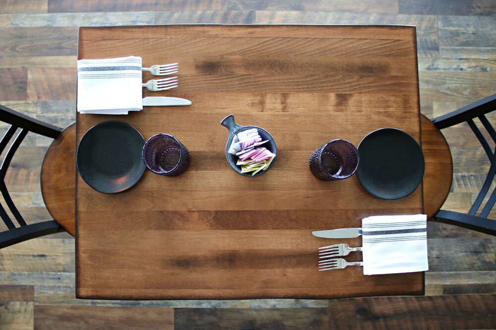 Plum Point Lodge in Himrod Best Rates & Deals on Orbitz