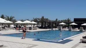 Piscina all'aperto, ombrelloni da piscina