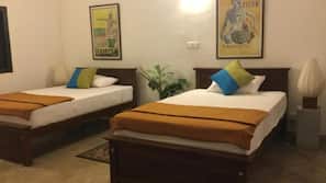3 bedrooms, premium bedding, in-room safe, desk