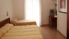 Cribs/infant beds, free WiFi, bed sheets