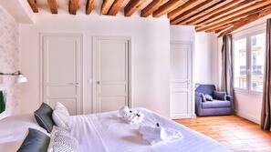 1 chambre, fer et planche à repasser, Wi-Fi gratuit, draps fournis