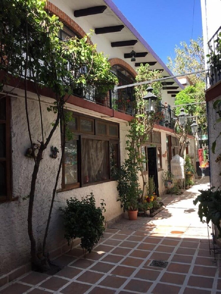 Hotel Casa De Los Ojeda In San Miguel De Allende Hotel Rates Reviews On Orbitz