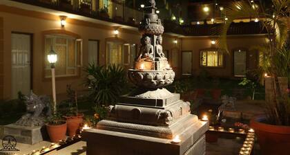 Aarya Chaitya Inn