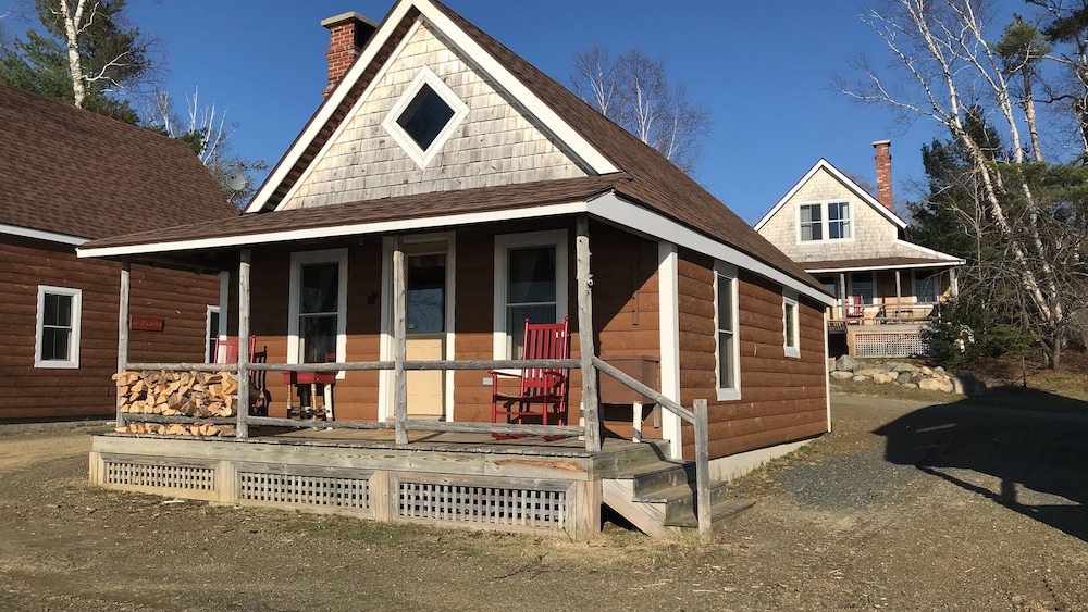 Bald Mountain Camps Resort in Oquossoc Best Rates & Deals on Orbitz