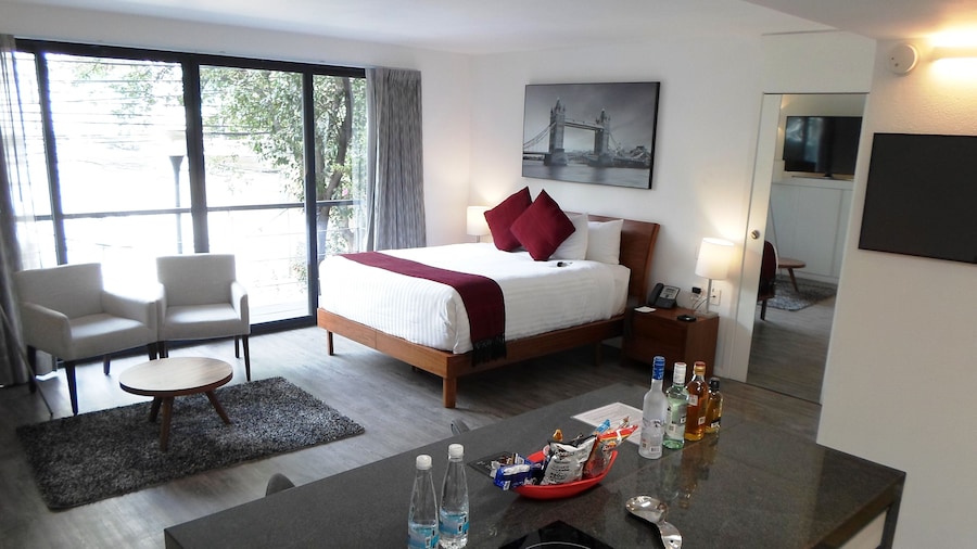 Armonik Suites