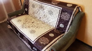 1 bedroom, premium bedding, desk, iron/ironing board