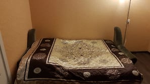 1 bedroom, premium bedding, desk, iron/ironing board