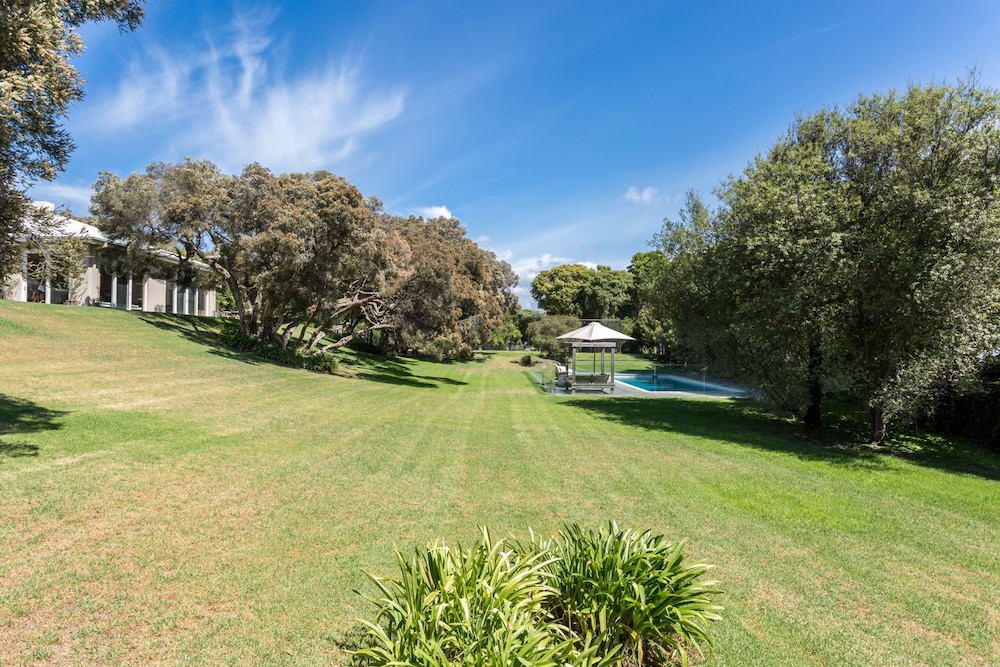 The Portsea Retreat