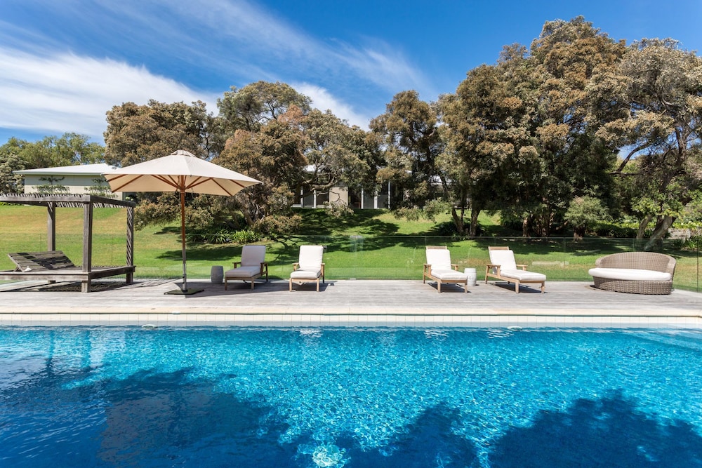 The Portsea Retreat